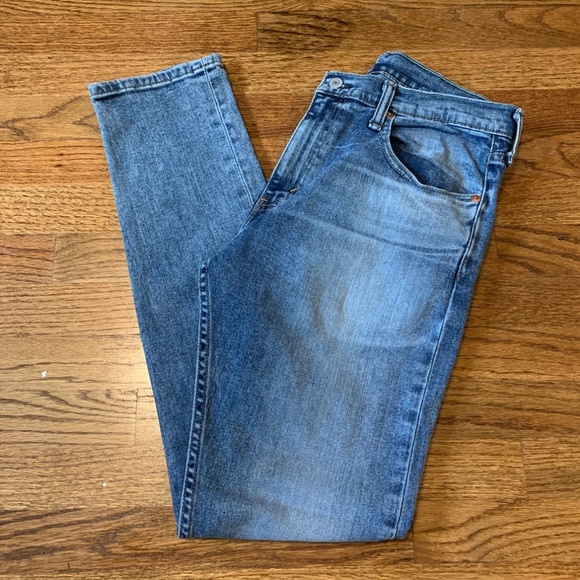 Levi's Other - Levi's 512 Slim-Fit